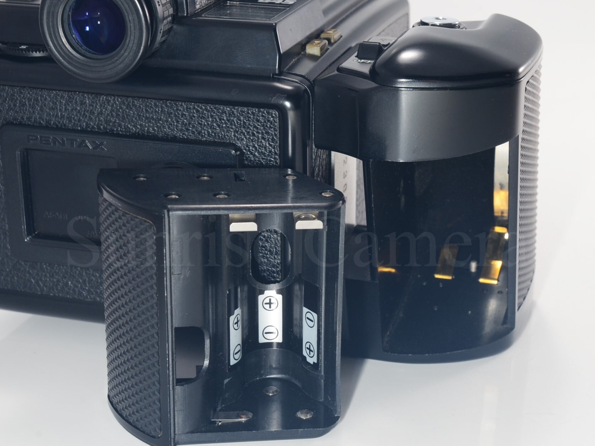 Pentax 645 初代 ペンタックス 中判フィルムカメラ ボディ 動作◎ PENTAX 645 ボディ ペンタックス 中判フィルムカメラ (60034