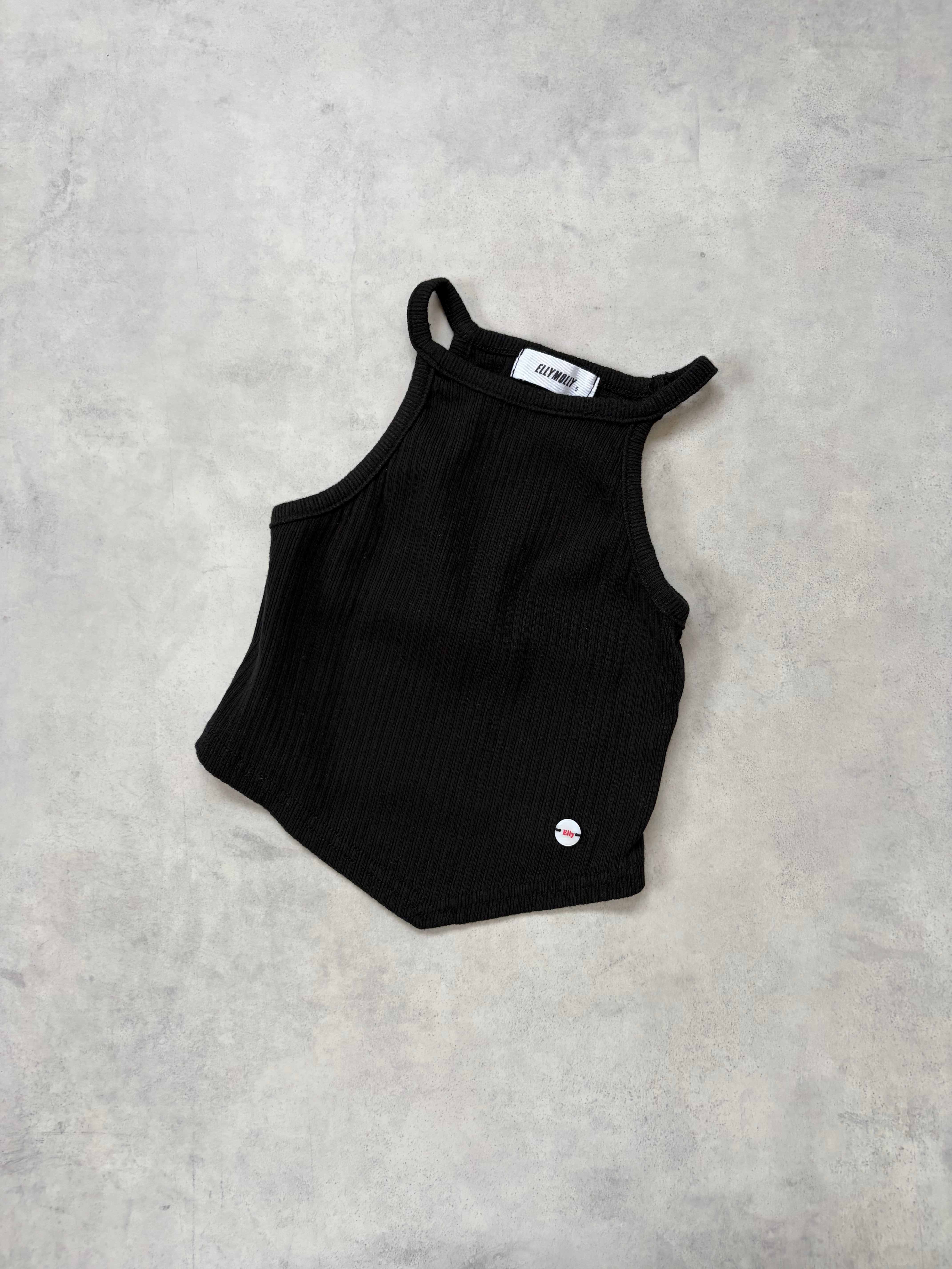 【即納】Clean V-cut sleeveless top / ellymolly