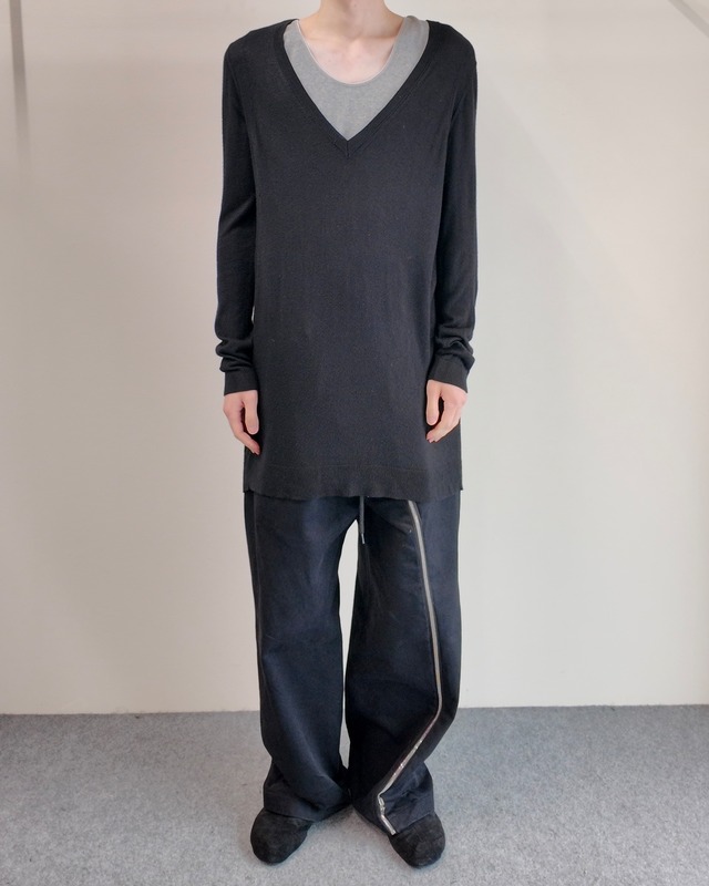 【ANN DEMEULEMEESTER】long length deformed knit