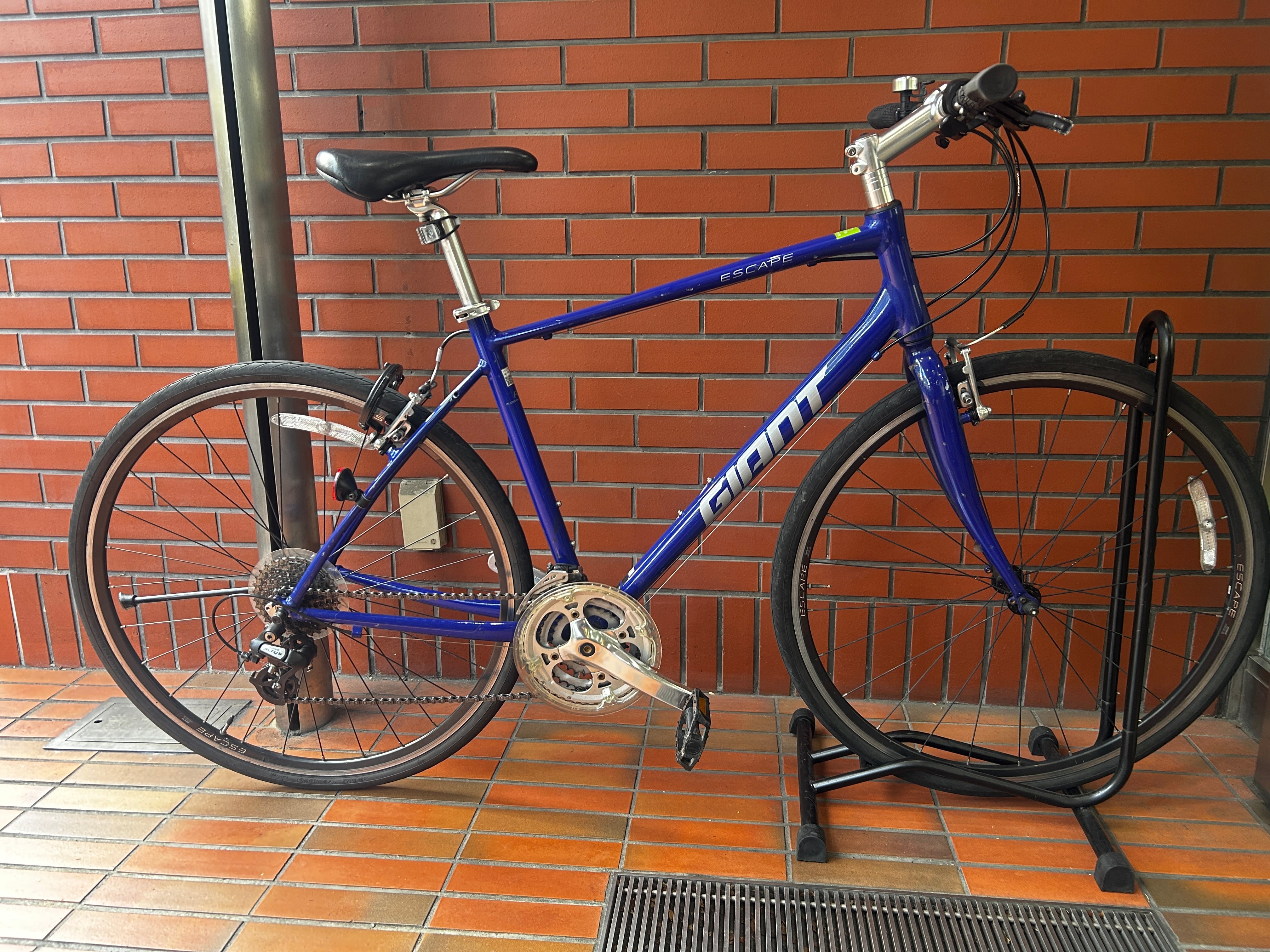 中古自転車 OFFICEPRESS TR 豊島区で直接受け取り OFFICE PRESS[オフィスプレス]TR 700cシティークロスバイク 7speed