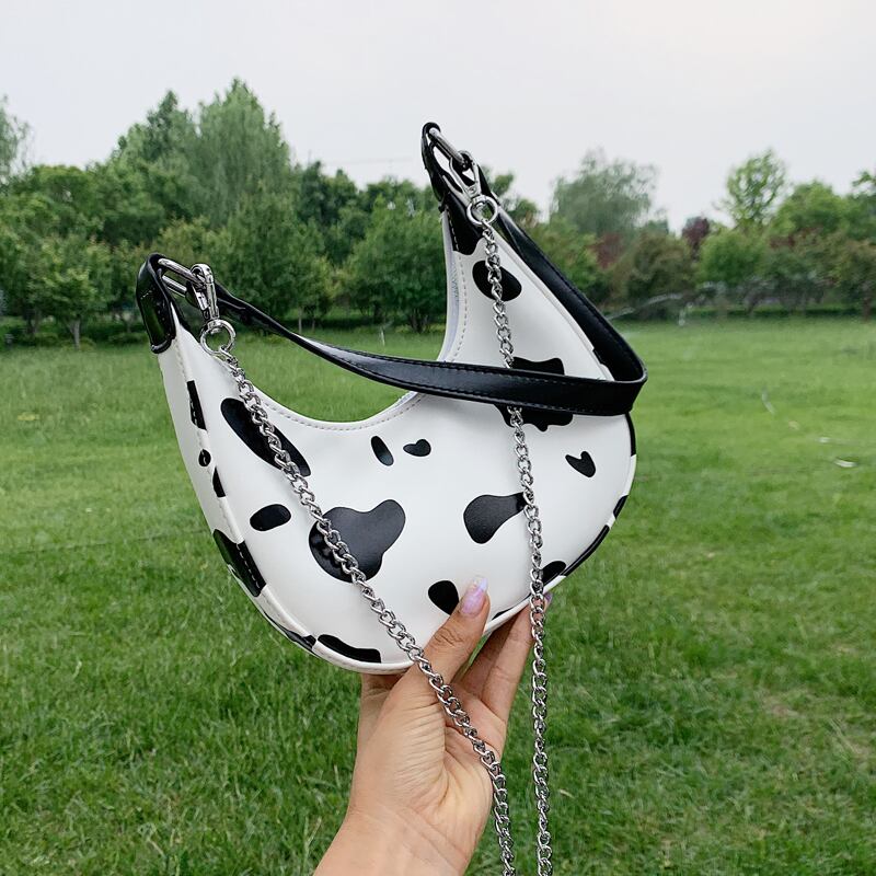 カウスモールバッグメスバッグ2020人気の新しい流行のファッションワイルドワンショルダー脇の下バッグネットレッドチェーンメッセンジャーバッグ 手作りハンドバック13627040591