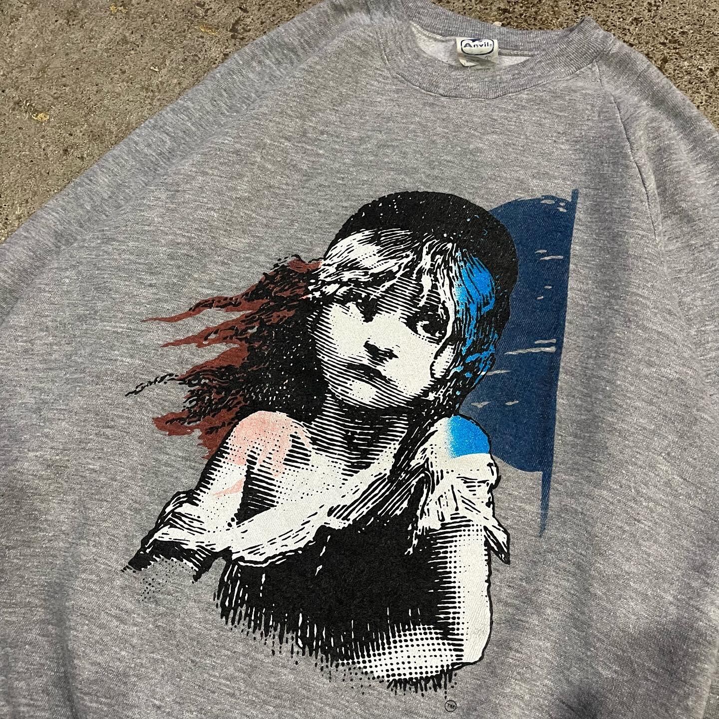 80s Les Miserables raglan sleeve sweat | What