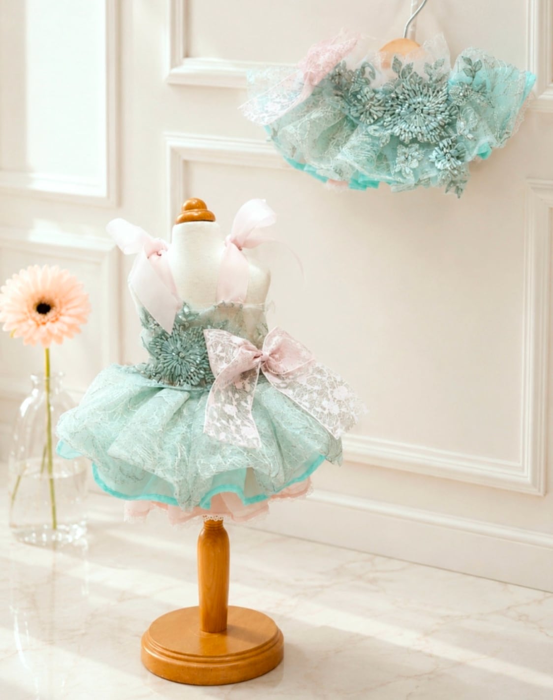 予約【Loocia】Beaded Bloom Dress (Mint)