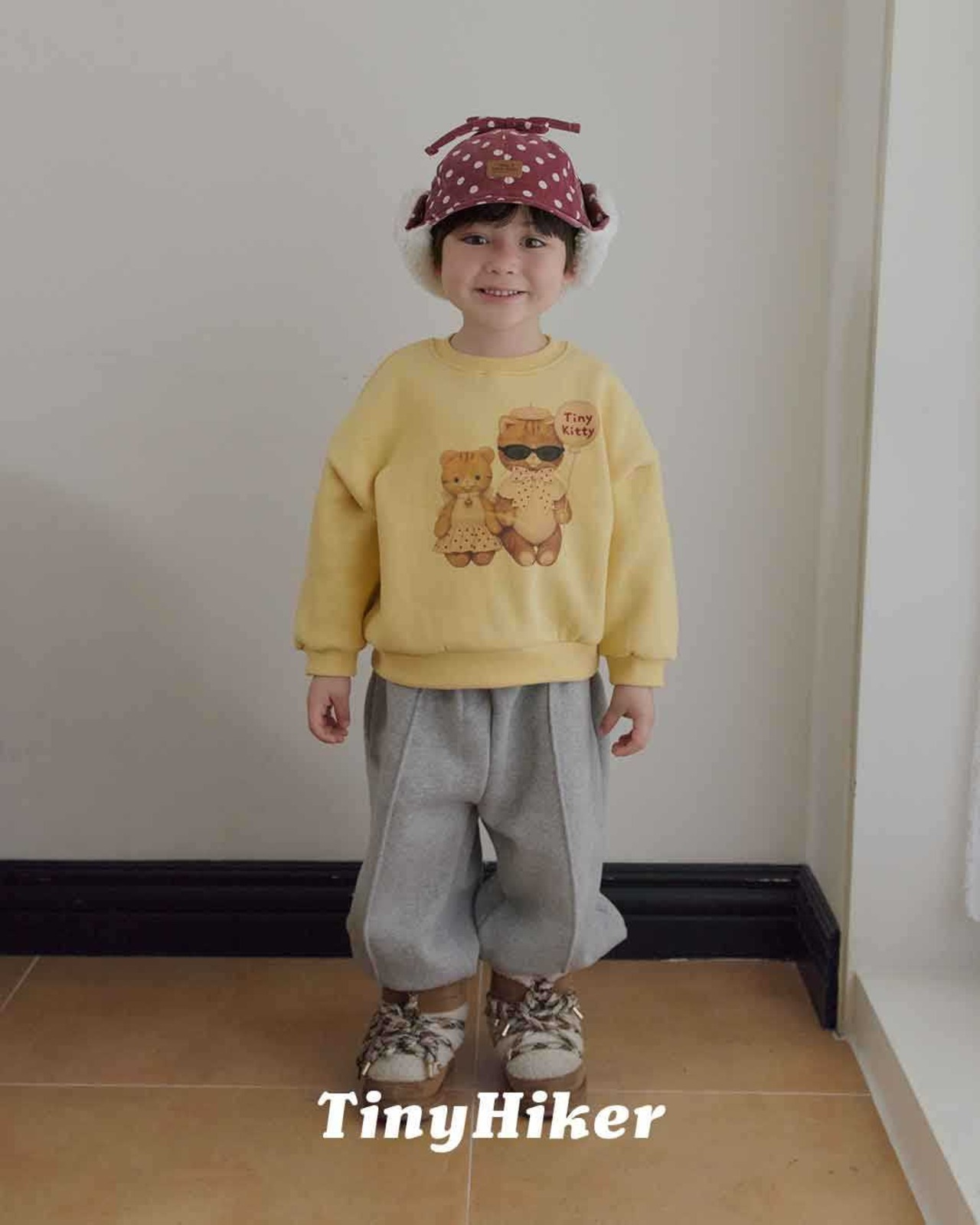 〖取寄〗韓国子供服 / 26winter / TinyHiker / タイニーキャットトレーナー / キッズ *XS~XL*