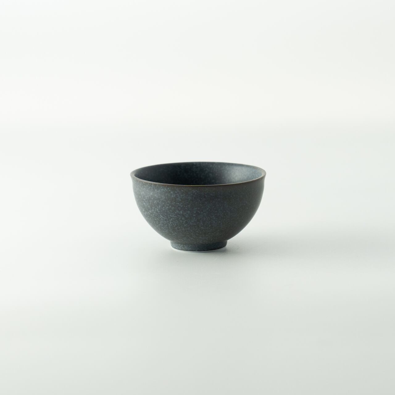 茶器 煎茶 道具 黒青釉薬 碗 窯変釉括り煎茶 墨-すみ- | yamatsu