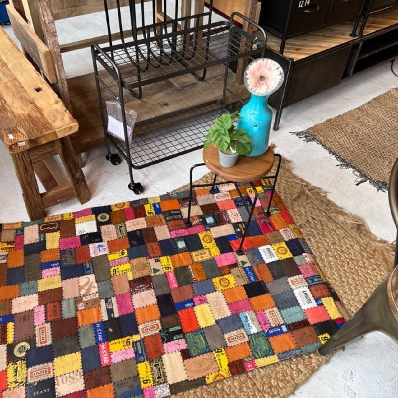 TOPANGA Homefurnishing デニムレザーパッチフロアラグマット 80×130cm マルチカラー フロアマット レザーラグ 二人掛けソファ 一畳分