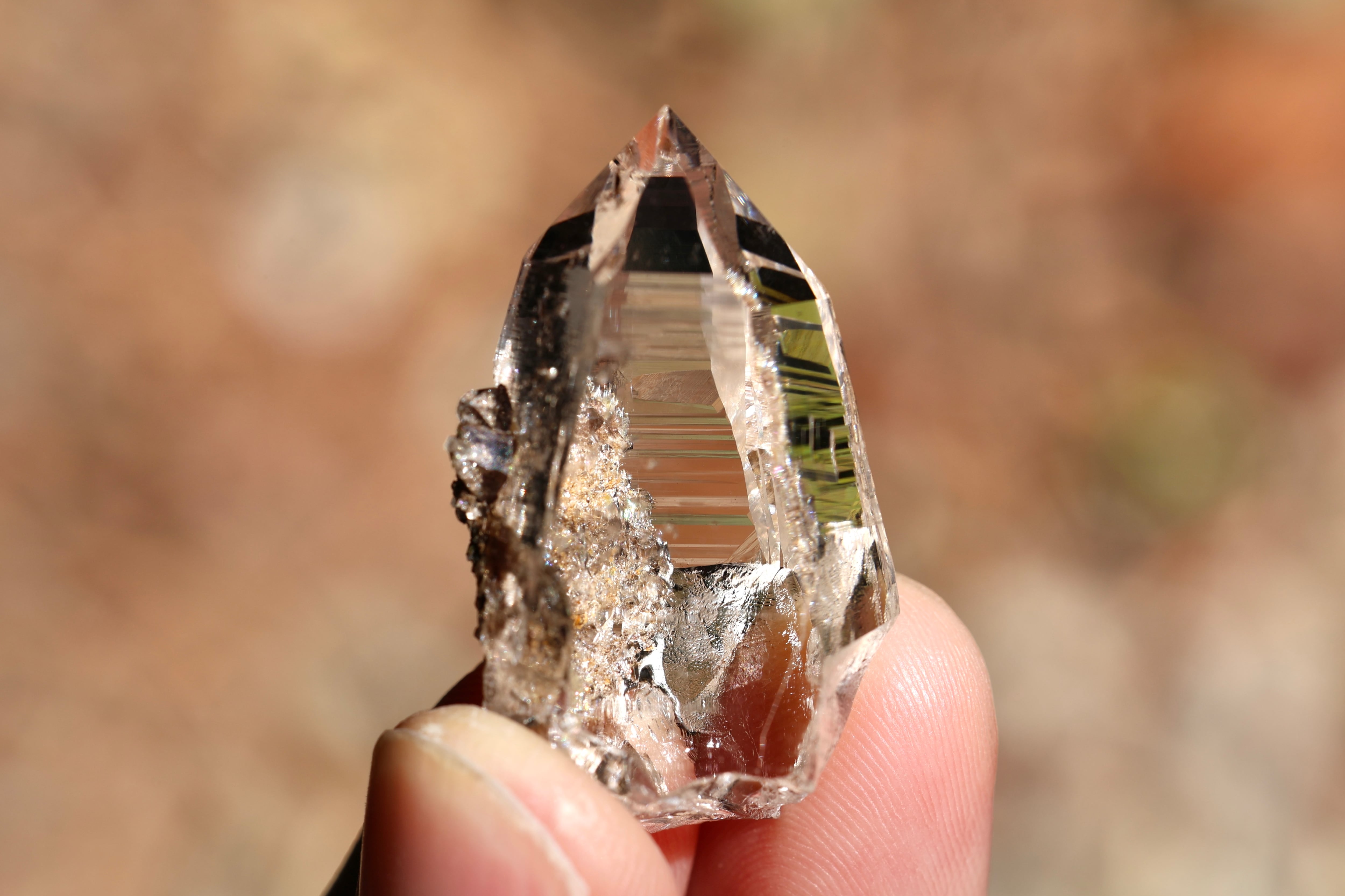 ヒマラヤ水晶 ガネーシュヒマール産 | 石垣島の夜光貝アクセサリーと