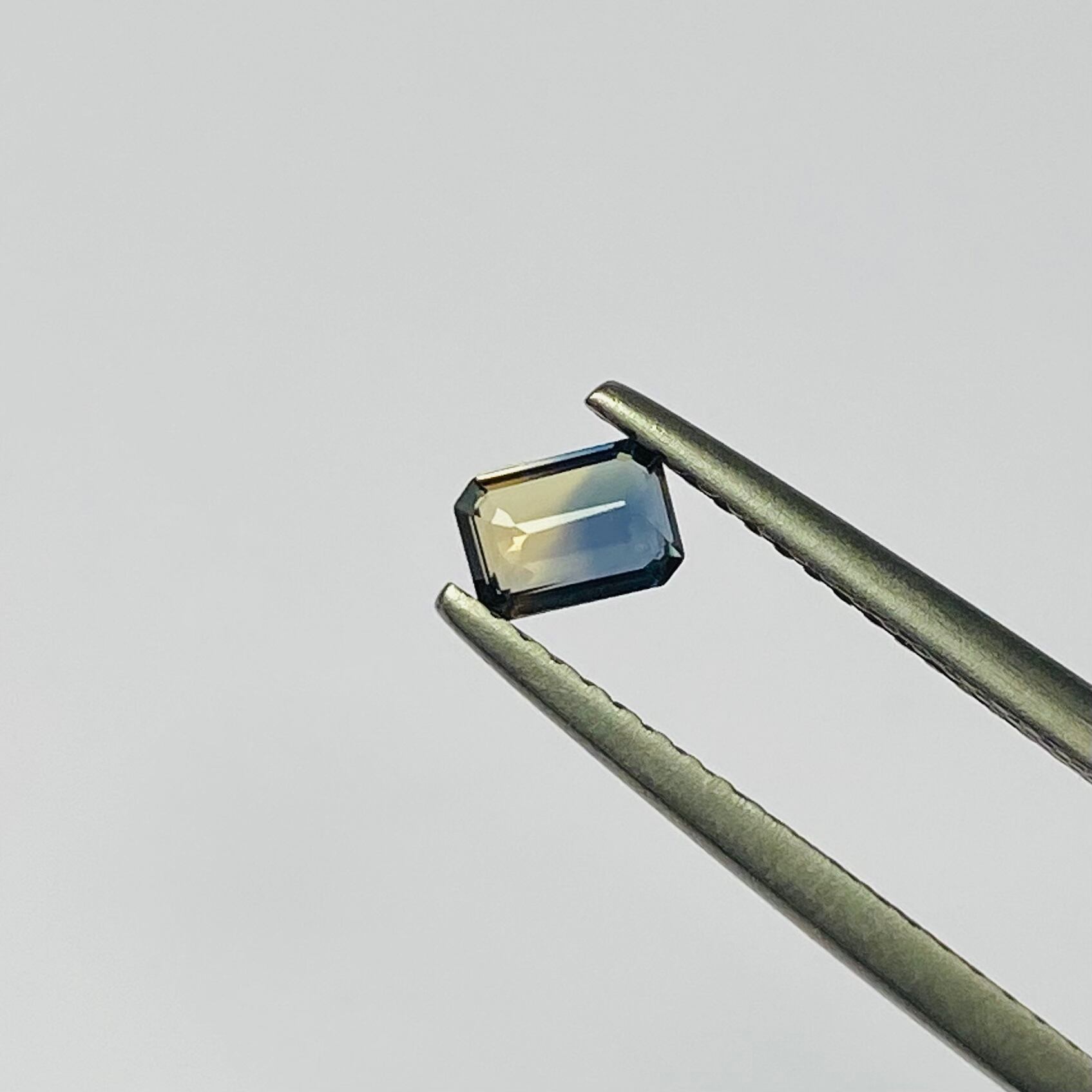 山と夕焼けサファイア