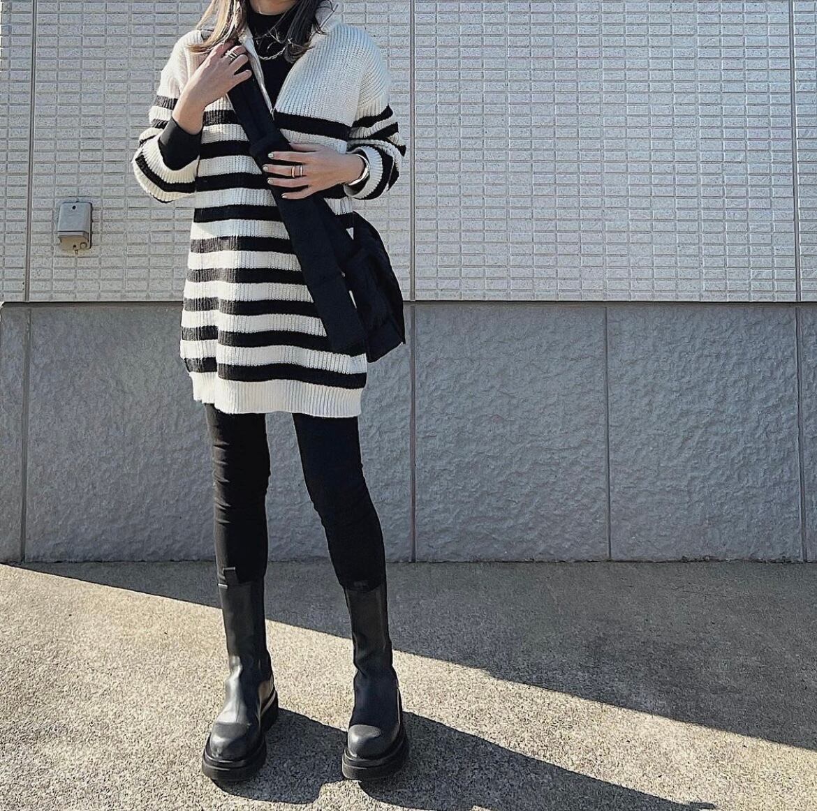 【2color】ボーダー柄フロントジップニットワンピース