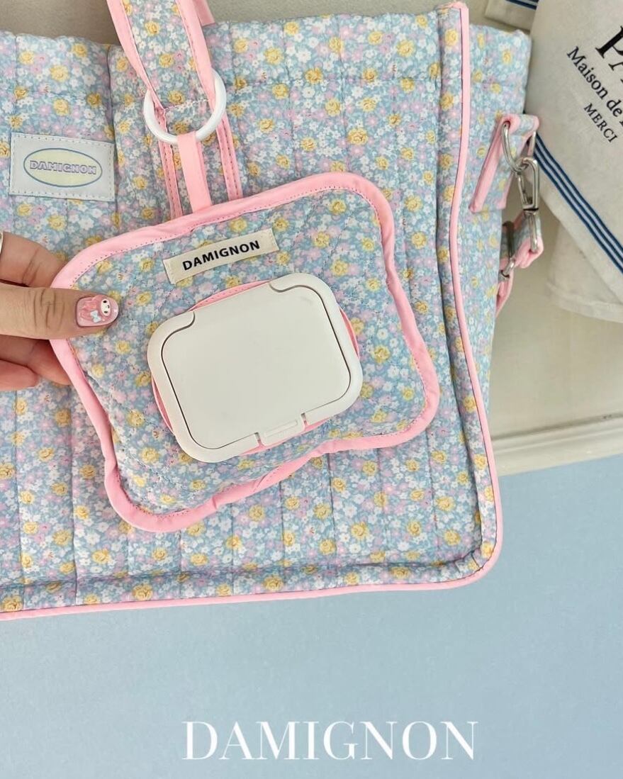 【即納】Portable wet tissue pouch ⦅ mini flower ⦆