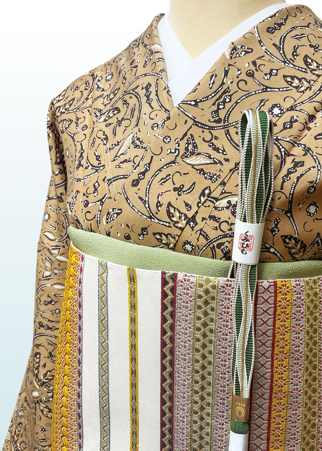 (袷)丁子地染色バティック調紬紬地小紋 LUKMA-043(リユース品)