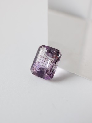 Goethite in Amethyst Faceted - b08