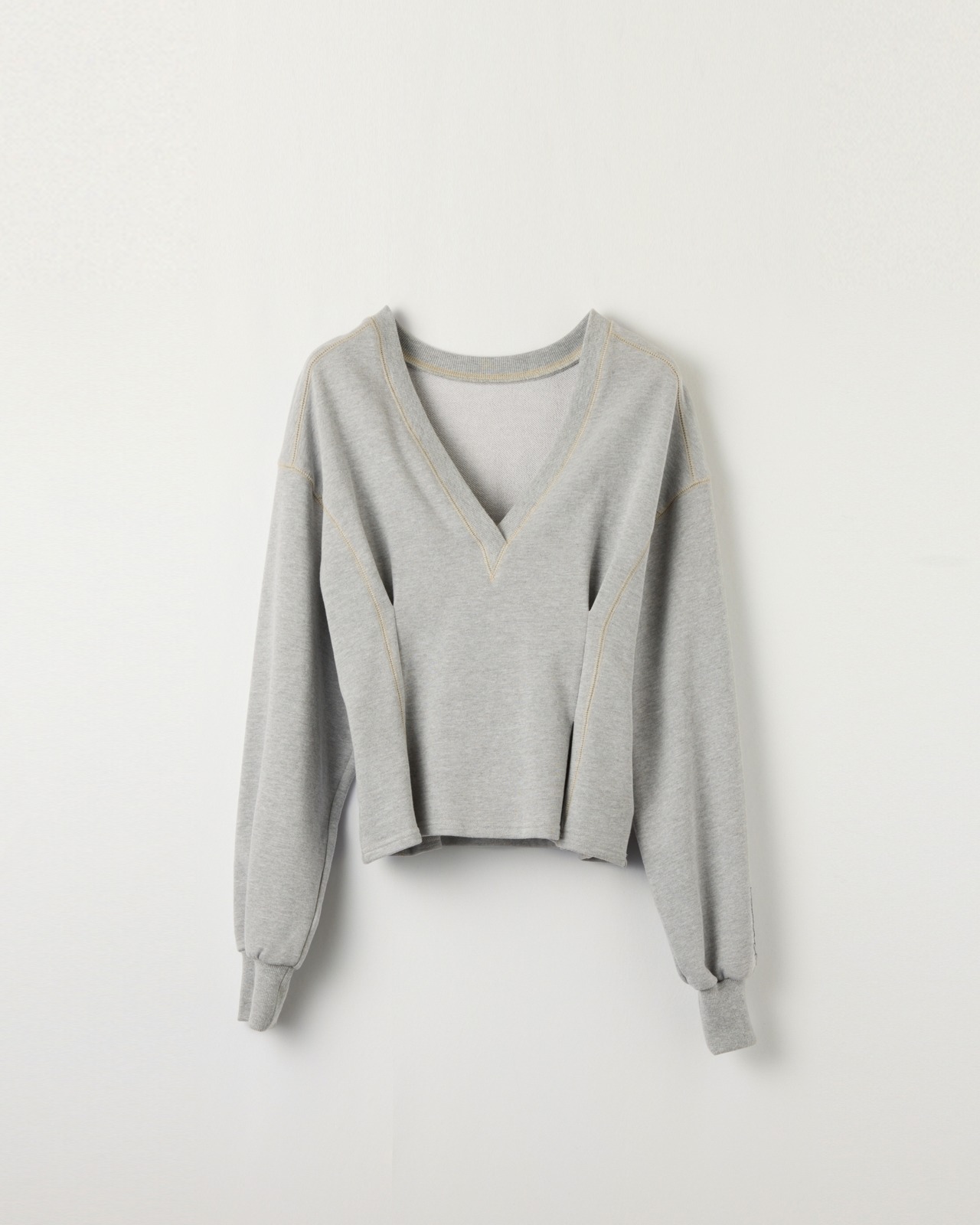 DU260712 Vneck Tuck Design Sweat