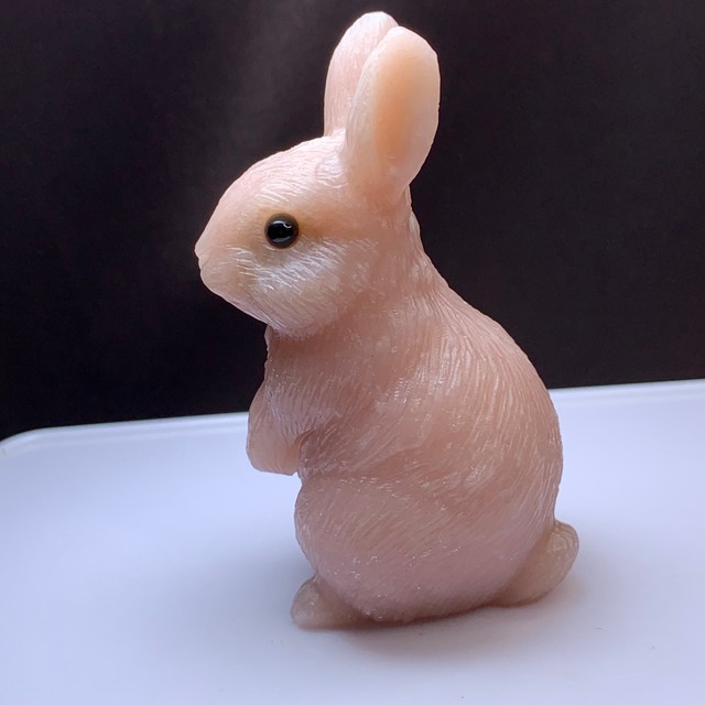 8.ピンクオパールうさぎ・インテリア