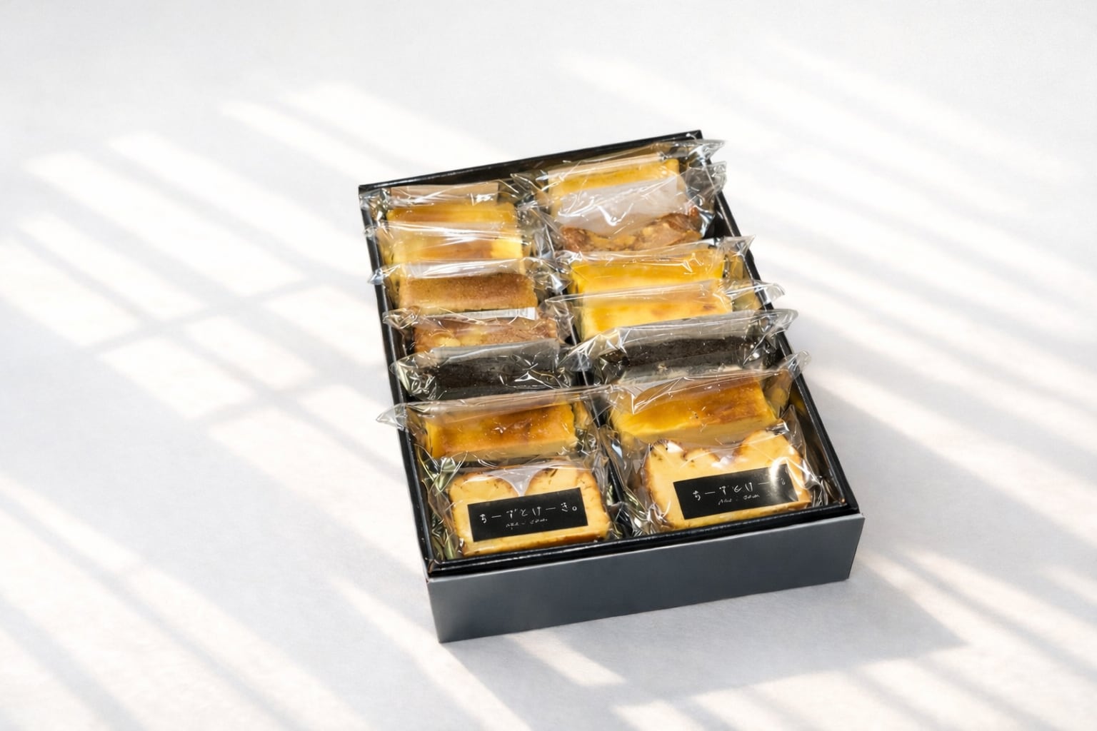 Deluxe Box Set ( 16個入り)