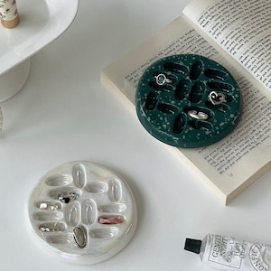 ceramic accessory stand 2colors / セラミック アクセサリー スタンド リング トレー 指輪 収納 韓国雑貨