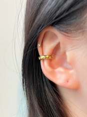 Zirconia earcuff
