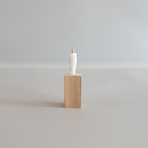 （w37）wood figure 台付