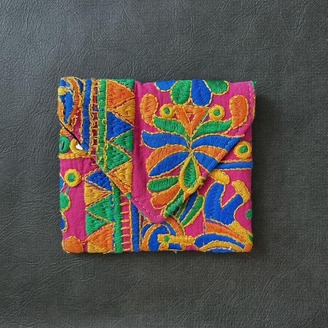 リサイクルサリービーズ　ネックレス　C