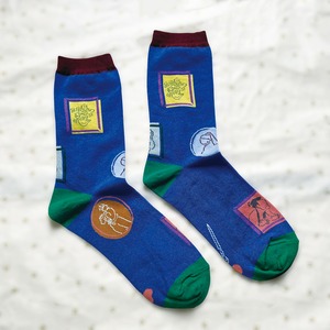 再入荷【garapago socks】美術館 ソックス