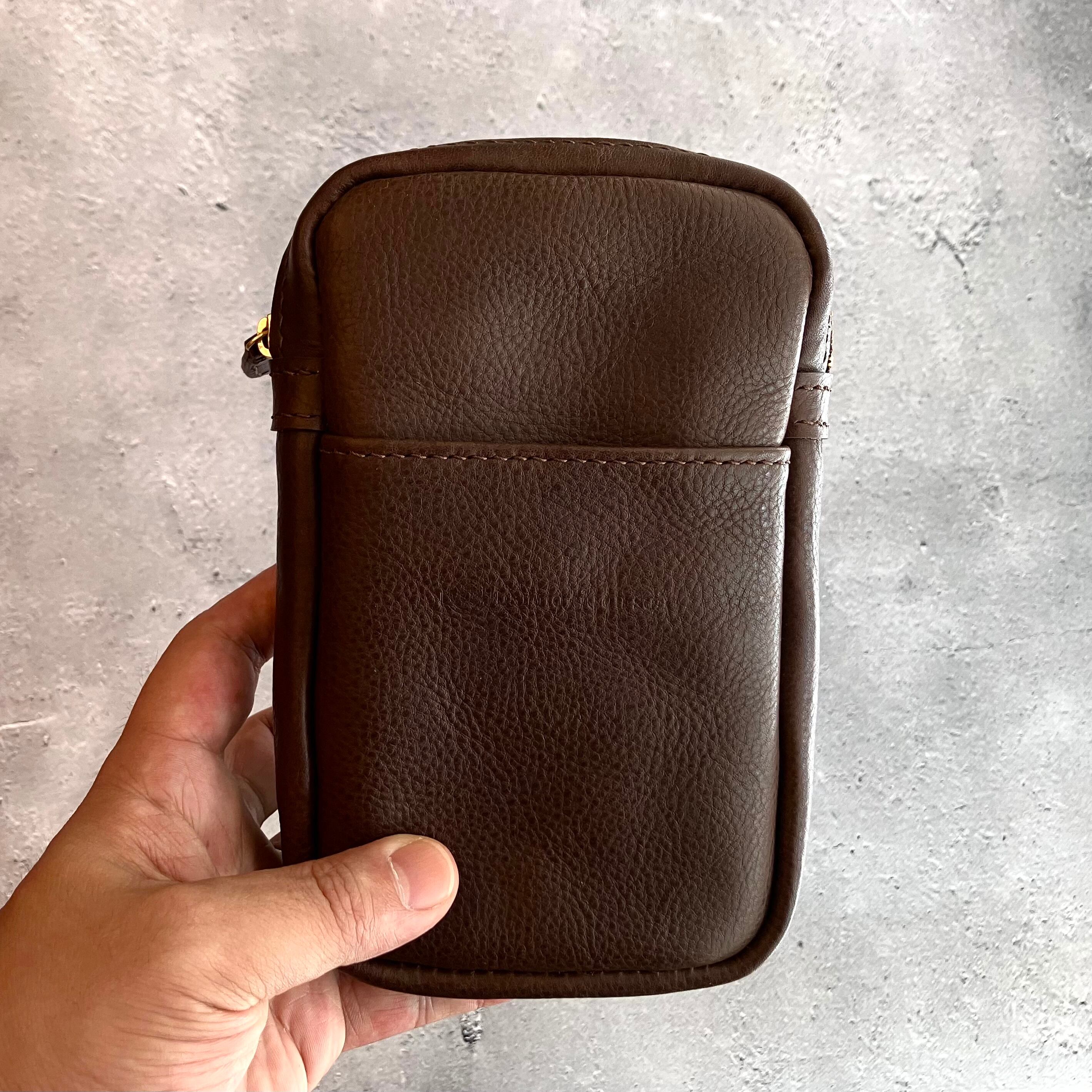 POUCH】ポーチ ミネルバボックス ダークブラウン | 革財布・革小物の