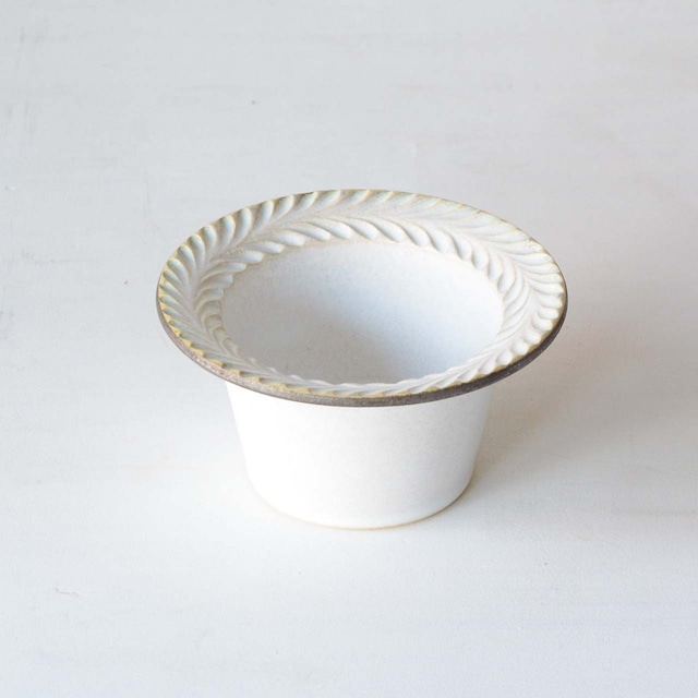 はしもとさちえ リムコバチ(25-077) はしもとさちえ リムコバチ(25-077)