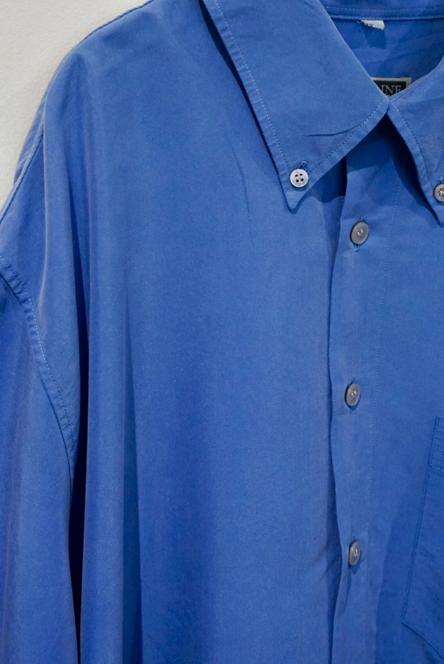 unknown s/s shirt