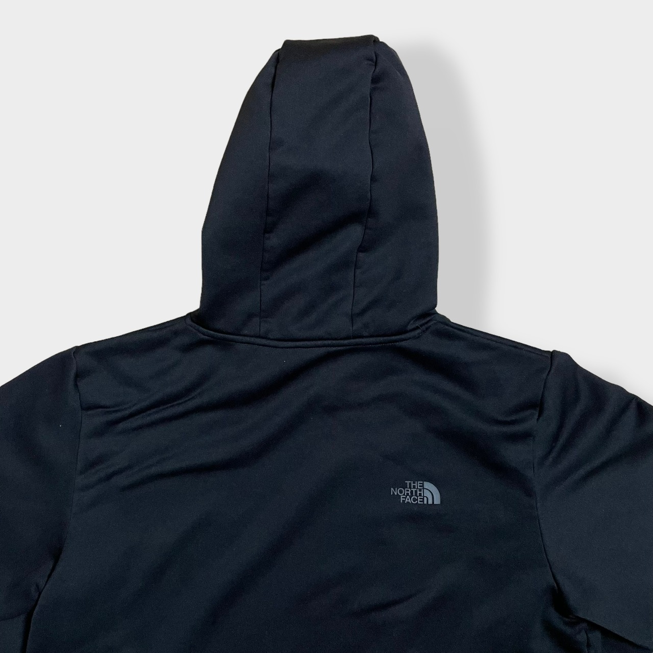 【THE NORTH FACE】ポリエステル パーカー フーディー プルオーバー M ロゴ プリント バックロゴ ハーフドーム ノースフェイス アウトドア 黒 US古着
