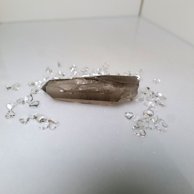 【豊かさへのヴィジョンを開き、望む未来を現実へと導く】ゴールデンヴィジョンクォーツ　ポイント　70　G13_3