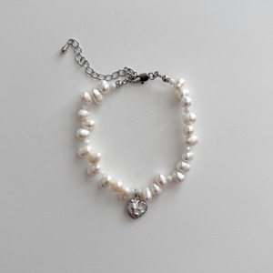 Lueur Pearl Bracelet