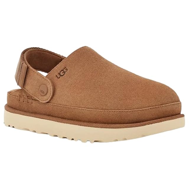 CLARKS Wallabee 