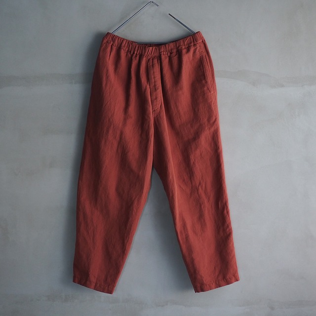 YOKO SAKAMOTO / COTTON+LINEN PANAMA TAPERED TROUSERS RED