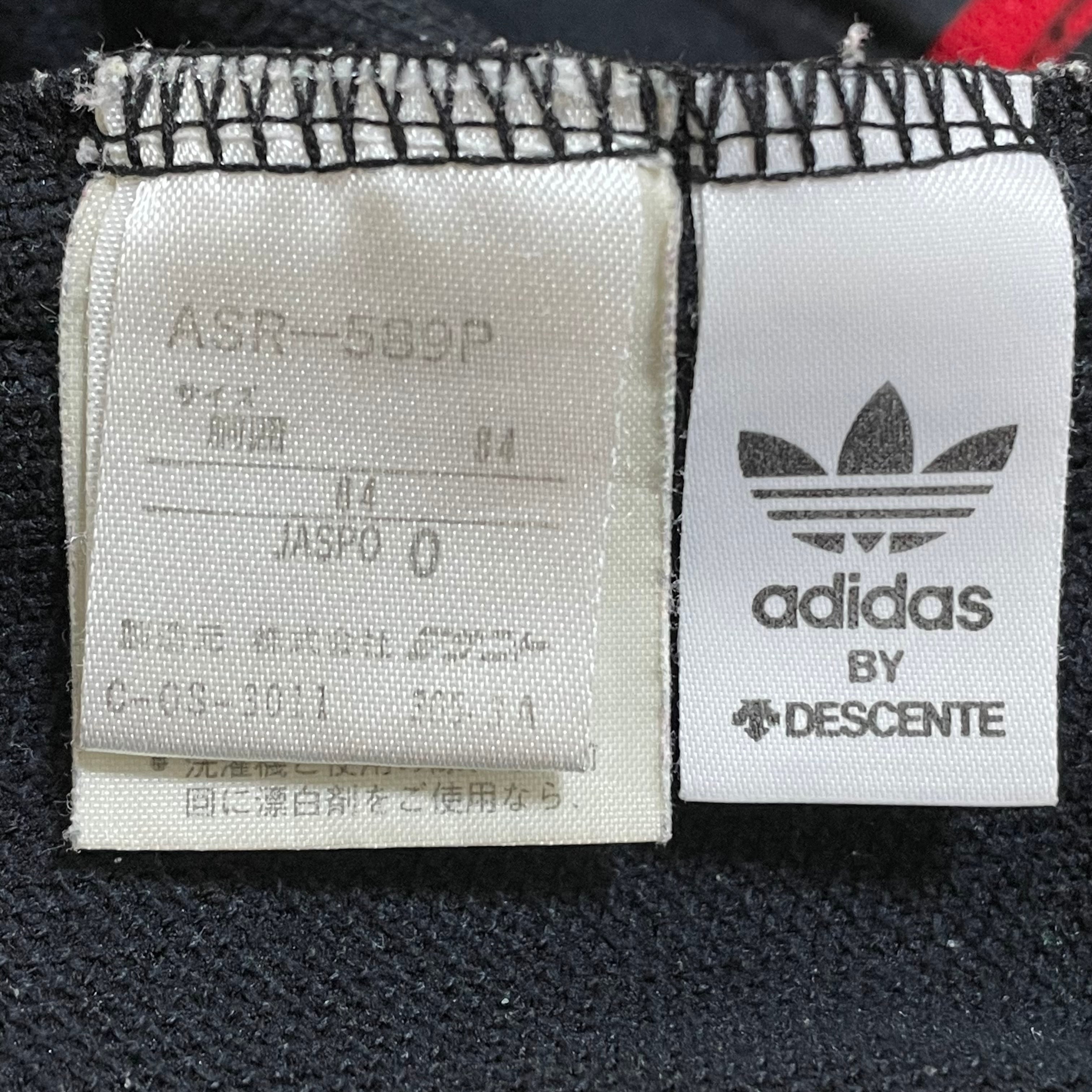 adidas】90s デサント製 ショートパンツ ハーフパンツ ジャージ