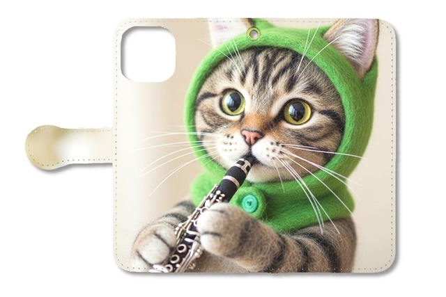 (iPhone用)「まちこ まき」可愛いクラリネット猫の手帳型スマホケース