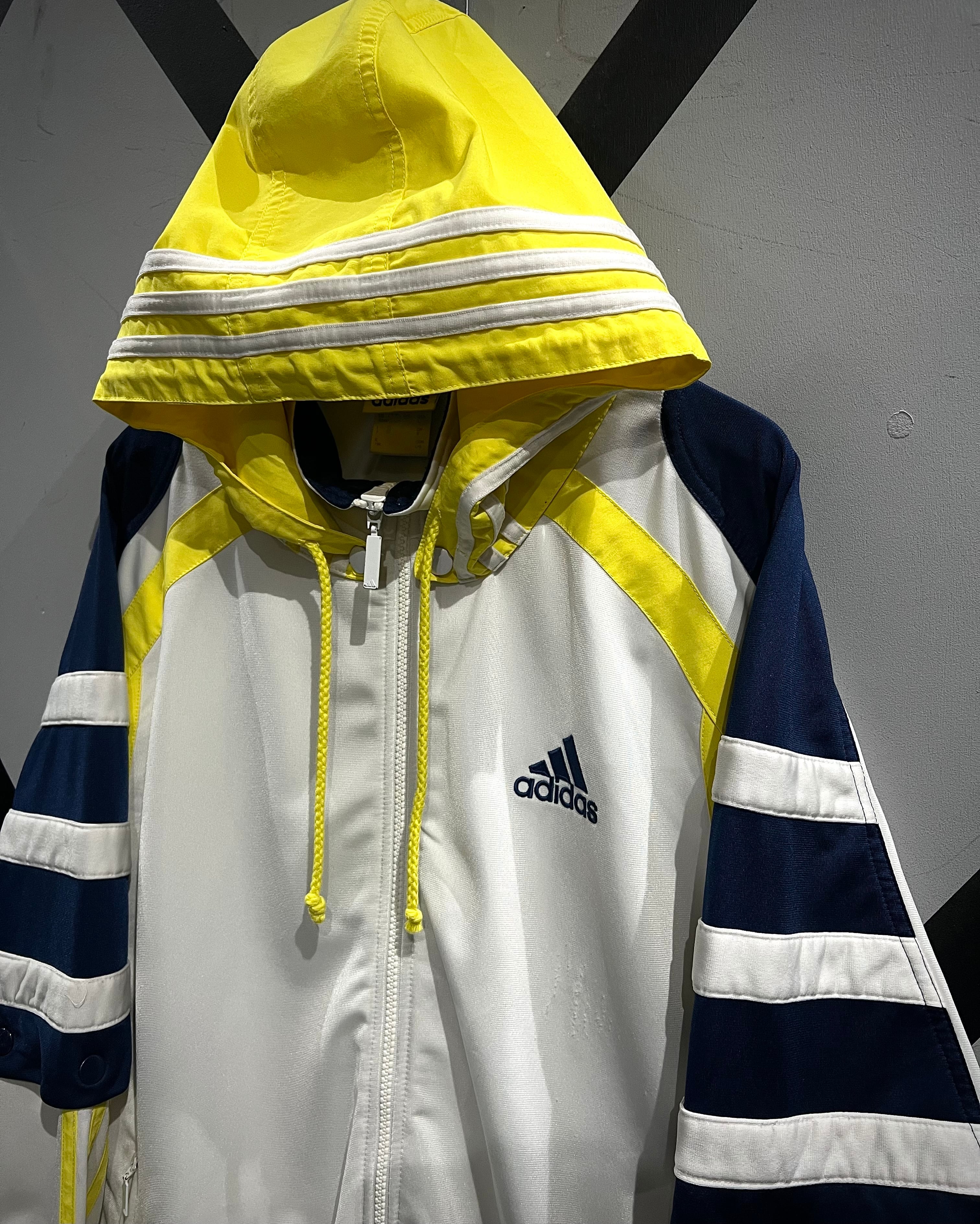 adidas フード付きジャケット 黒/黄色/白　Vintage　90s 00s X VINTAGE】90's “adidas” Detachable Gimmick Vintage Hooded Track