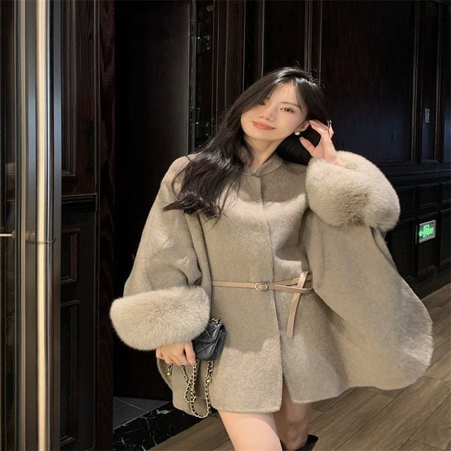 【予約販売】レディース アウター 防寒 あったか ファー付き ファー ミニ丈 おしゃれ モカ/ホワイト S/M