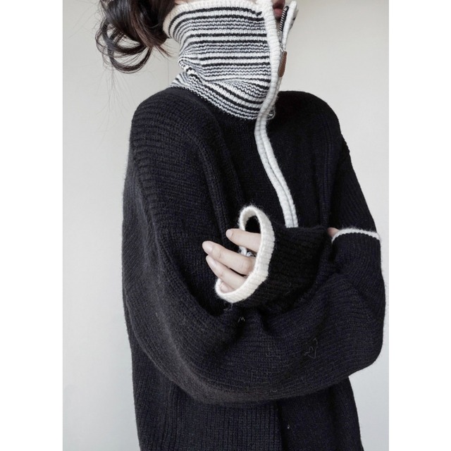 Striped high neck zip knit C1639