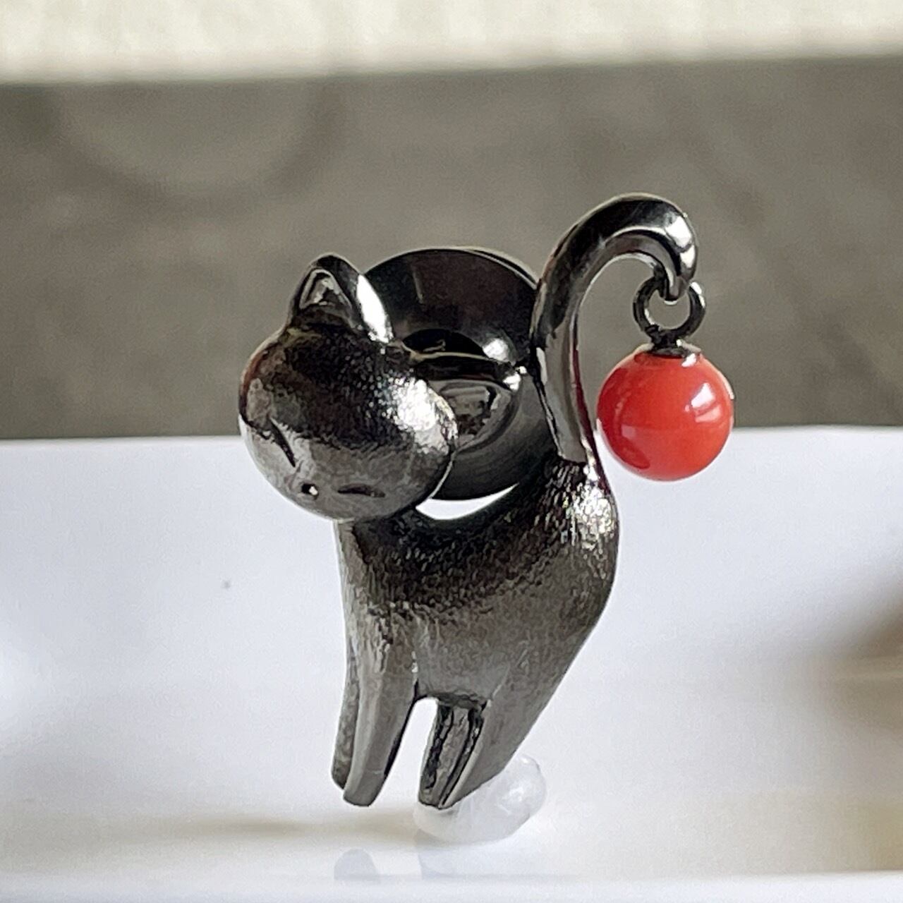 血赤珊瑚の牙型ペンダントトップ SV pd-37 | ワールドコーラル