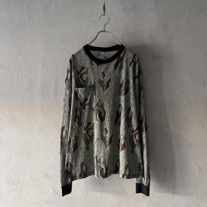-Clark field Outdoors- shadow-camo l/s T-shirt
