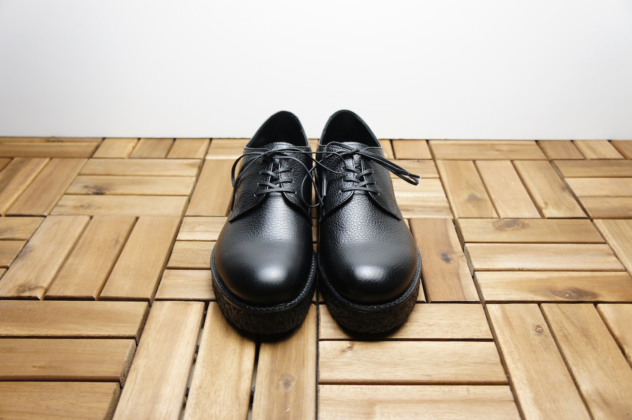 PLAIN TOE BLUCHER with KILTIE TONGUE (MUDGUARD)