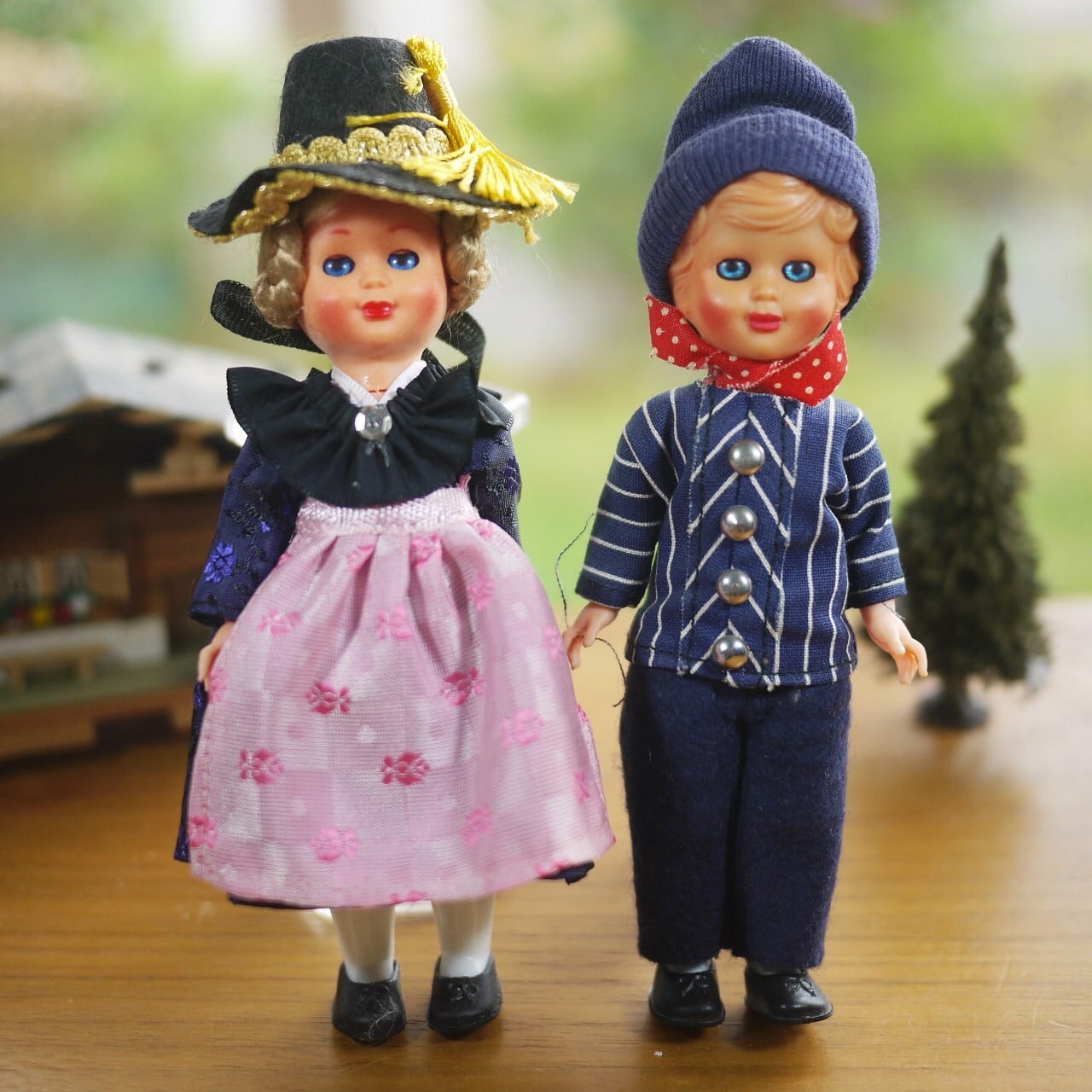 民族衣装ペア人形 オーストリア