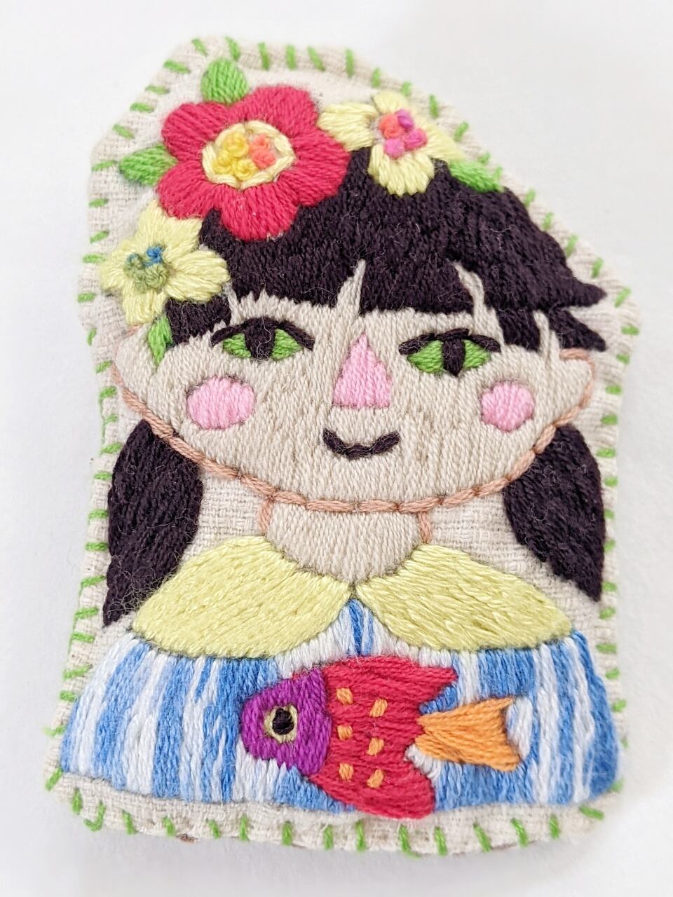 sale＊ チェンマイ 手刺繍のブローチ 女の子編 ④ | sora to tori
