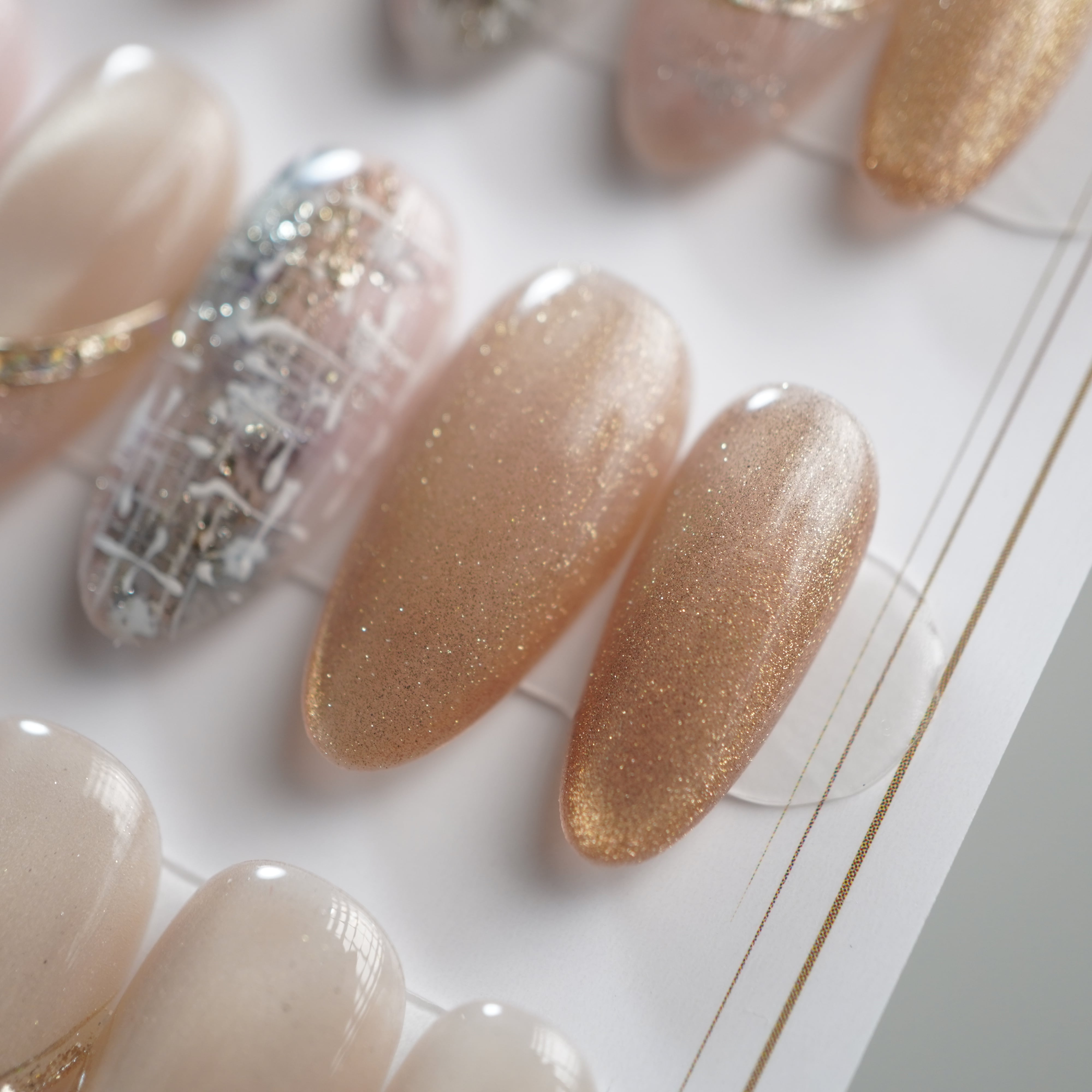 684】 繰り返し使える【プレミアム】ネイルチップ／15本セット／ロング