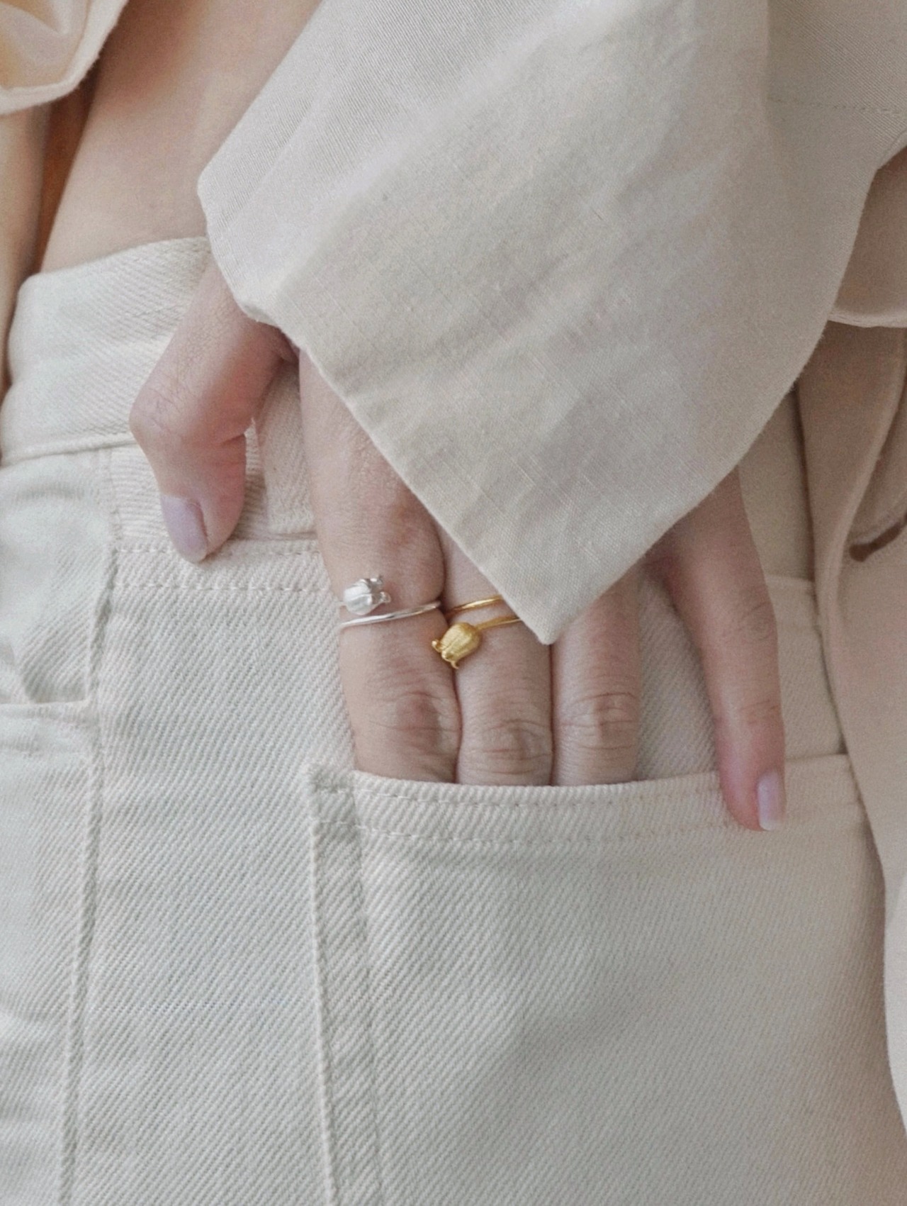 TULIP WRAP RING