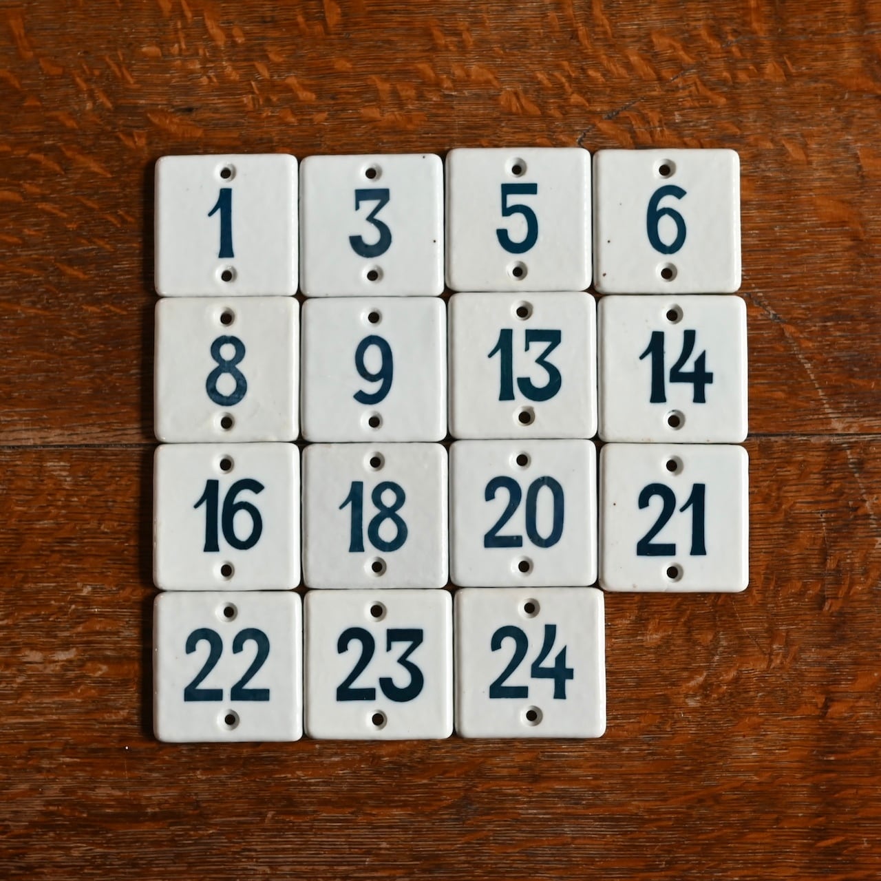 Number Plate / ナンバープレート〈ルームナンバー・席札・店舗什器