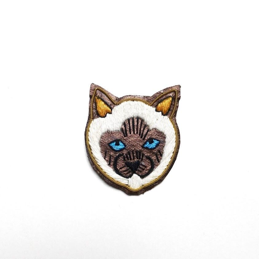 リョウ様専用ページ︎猫刺繍ブローチ︎︎＊〜名画になったネコ 