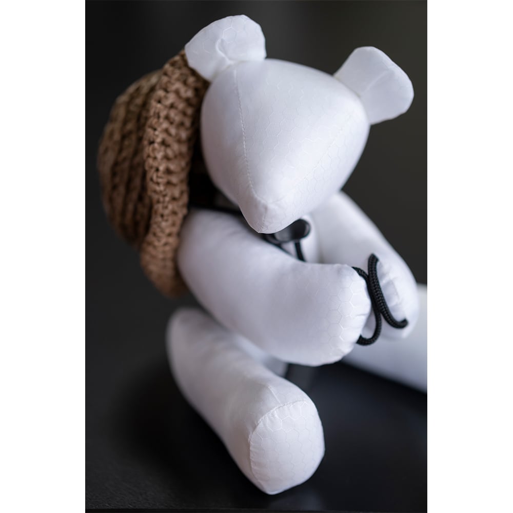 新品未開封】motto_kuma / HEXA white ホワイト neuroid.uprrp.edu