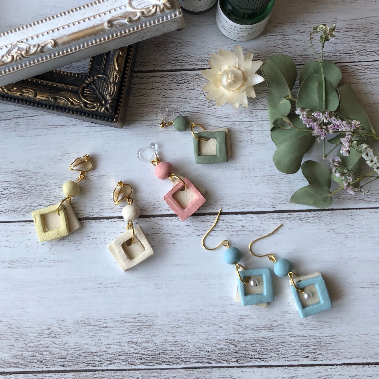 アロマが香る信楽焼*選べる5色 アロマシリーズ 陶器ピアス イヤリング 伝統工芸 パステル 香水