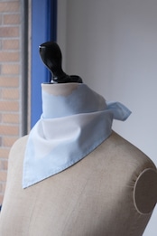 Soft blue Unikko square cotton scarf