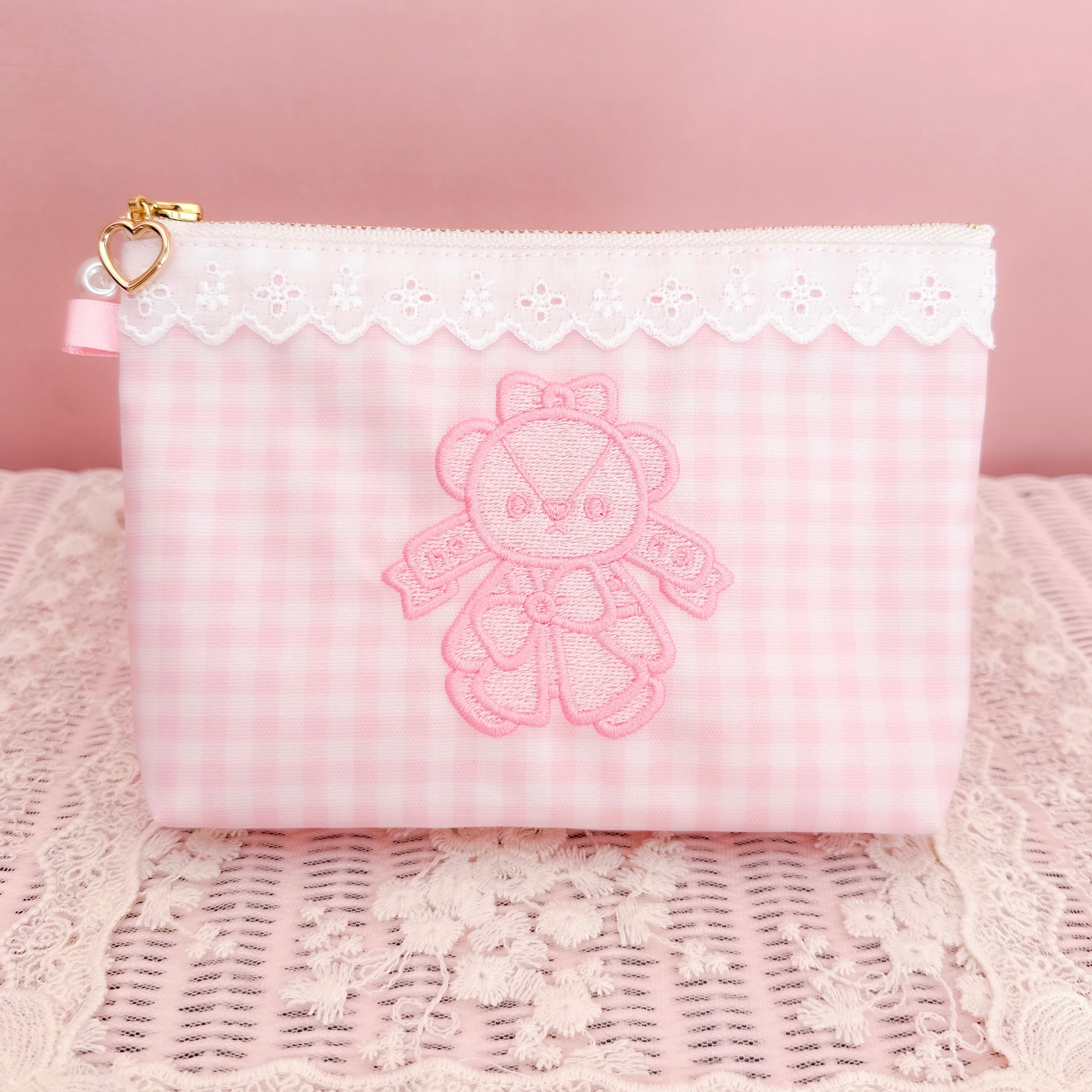 Ribbon Bear フラットポーチ